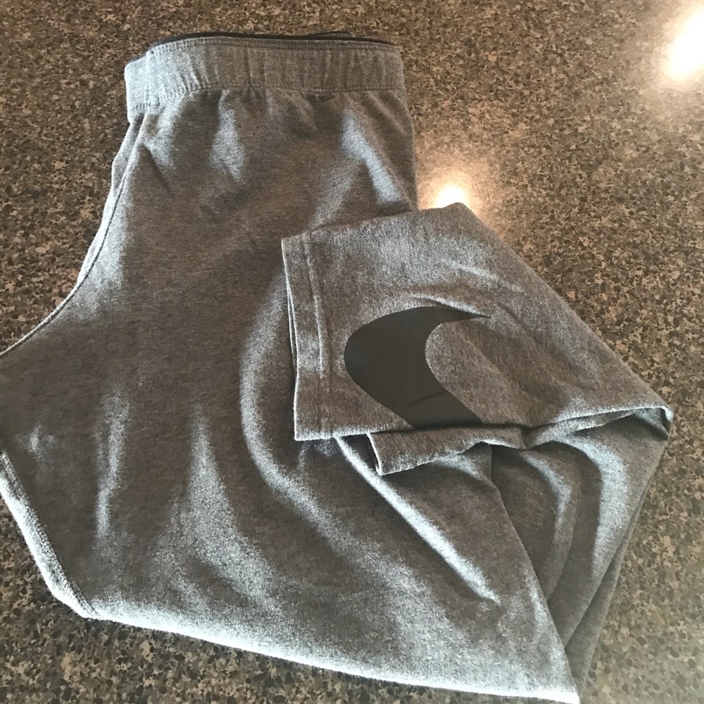 Nike leggings